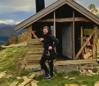 Adrian Hoffmann er ansatt hos Hoffmannbygg AS