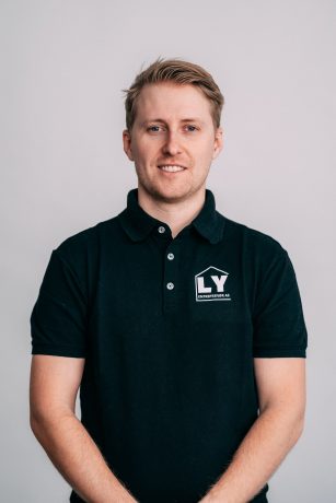 Eirik Berger Hansen er ansatt hos LY Entreprenør AS