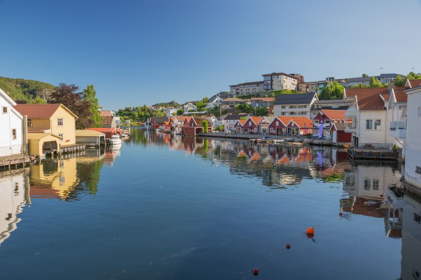 carpenter Flekkefjord
