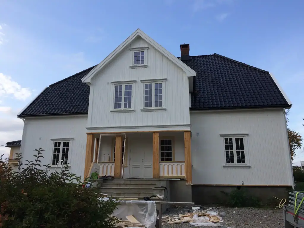 byggmester fredrik lier as 9.jpg